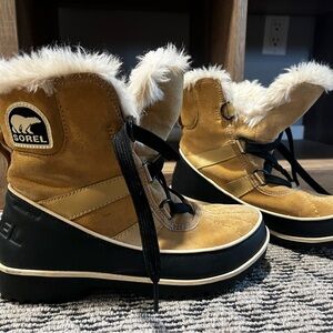 Brand New Sorel Winter Boots